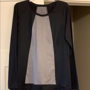 Cabi long sleeve athletic performance top sz L